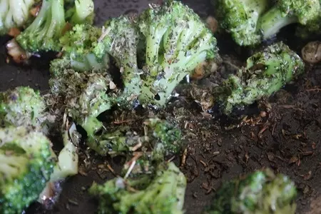 Салат с пастой фузилли и брокколи: шаг 3