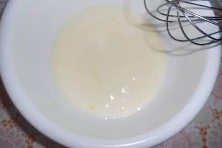 Блинные мешочки с изюмом, яблоками и орехами: шаг 1