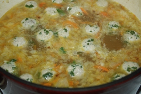 Сливочно-мускатный суп с индюшиными фрикадельками и фарфалле: шаг 7