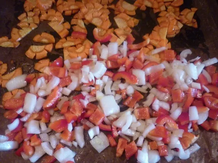 Суп с penne rigate и запечёнными овощами: шаг 1
