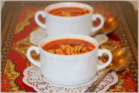 Ароматный томатный суп с пастой fusilli и базиликом: шаг 8