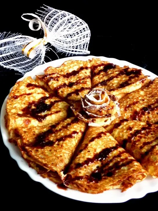 Гурьевские блины с шоколадным соусом: шаг 8