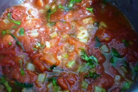  томатный суп с пастой fusilli,базиликом,пармезаном и трюфельным маслом: шаг 5