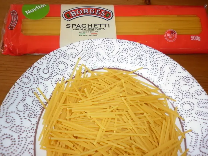 Средиземноморский суп с кроликом, овощами и spaghetti: шаг 7