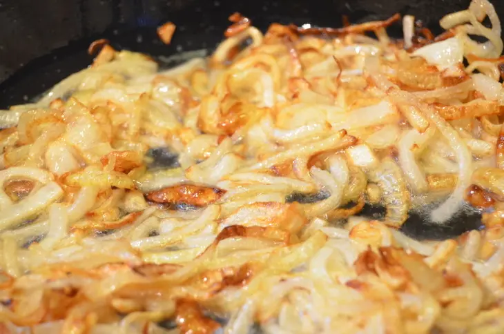 Плов с куриными сердечками: шаг 2