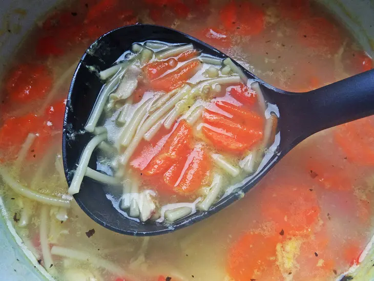 Суп с горохом и ломаной пастой: шаг 4