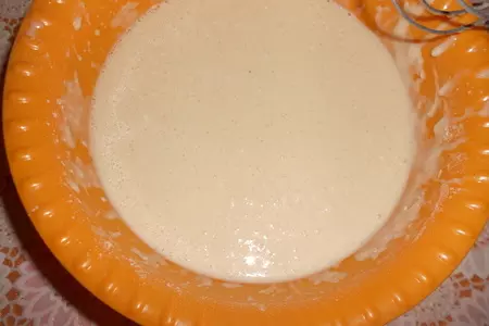 Блинный торт с шоколадным кремом и земляникой: шаг 3