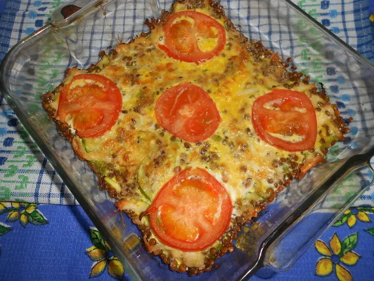 Яичный пай с чечевицей онтарио,кабачками и сыром.: шаг 7