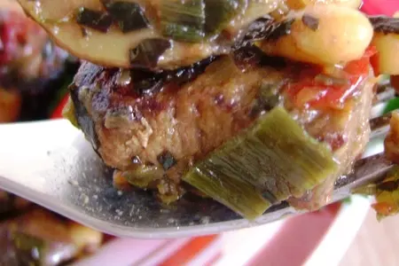 Рагу из белой фасоли со свининой и грибами: шаг 7