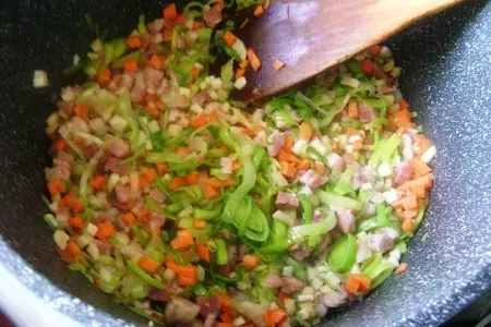 Минестроне с белой фасолью, орзо и окороком.: шаг 2