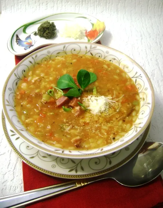 Минестроне с белой фасолью, орзо и окороком.: шаг 8