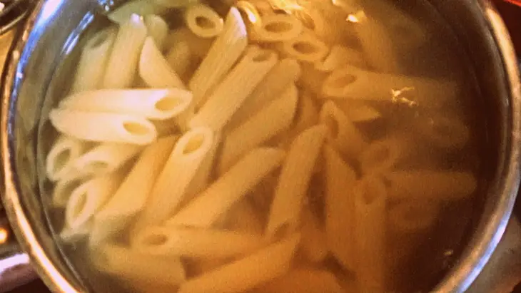 Паста пенне с брокколи и яркими овощами для постного стола: шаг 6