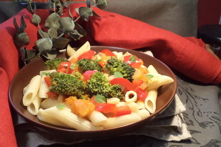 Паста пенне с брокколи и яркими овощами для постного стола: шаг 8
