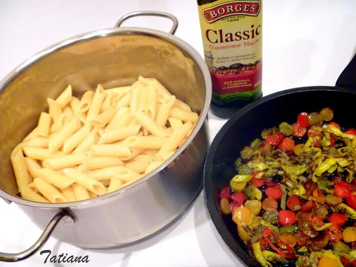 Паста penne rigate с "конфетти" из паприки: шаг 4