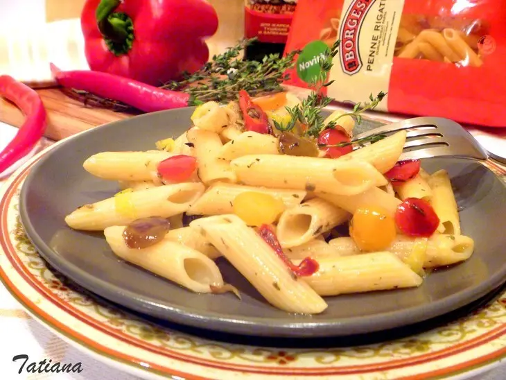 Паста penne rigate с "конфетти" из паприки: шаг 5