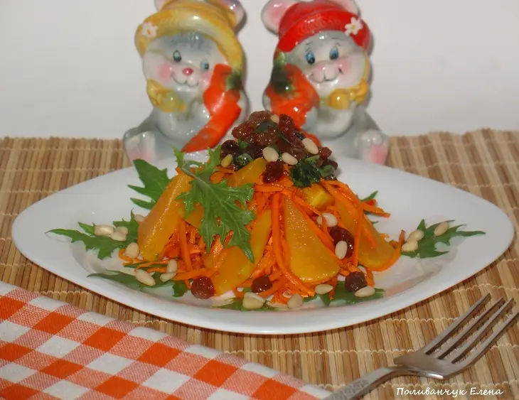 Салат из тыквы с морковью и изюмом +ideal+руккола,куркума, имбирь.: шаг 7