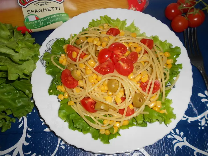 Спагетти borges с помидорами, оливками и кукурузой: шаг 5