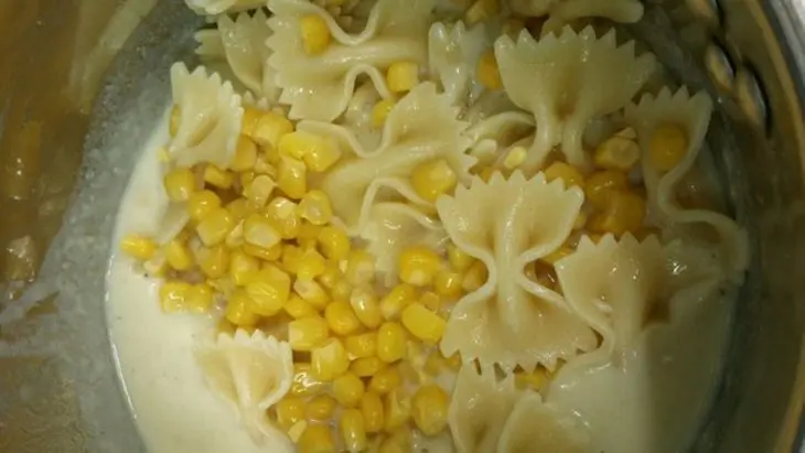 Фарфалле с кукурузой и  постным соусом: шаг 7