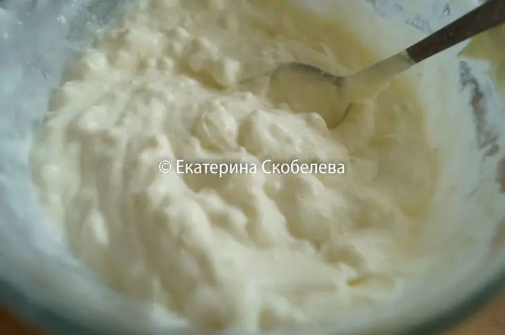 Эклеры с воздушным творожной начинкой и глянцевой шоколадной глазурью: шаг 6