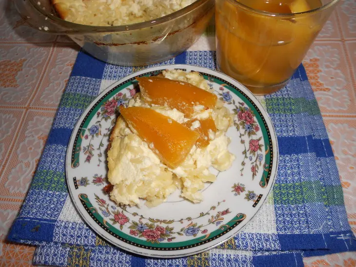 Макаронная запеканка с творогом и консервированным манго: шаг 6