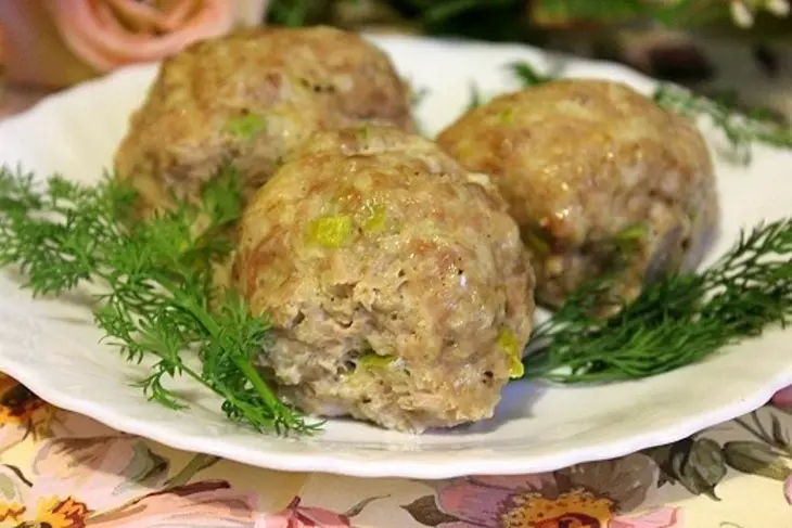 Паровые куриные тефтели с овсяными хлопьями: шаг 10