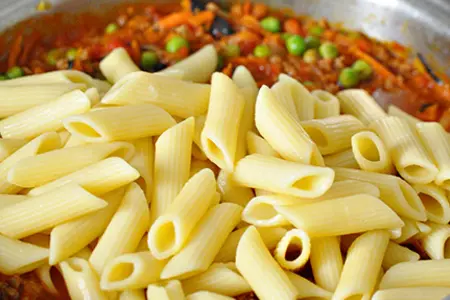 Тимбаль с  баклажанами-гриль, пенне и мясным рагу "на радость девочкам".: шаг 6