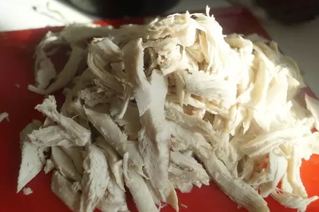 Салат с болгарским перцем, помидорами и сыром: шаг 2
