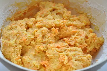 Простой морковный торт к чаю: шаг 1