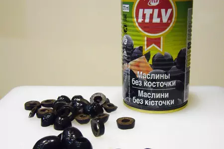 Помидоры с чесночной заправкой: шаг 3