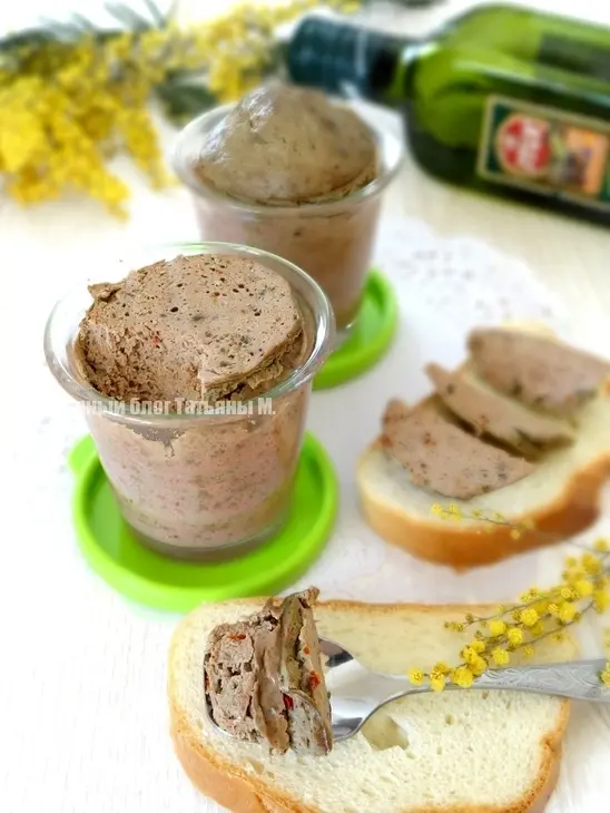 Полезный паштет из куриной печени в верринах на пару: шаг 6
