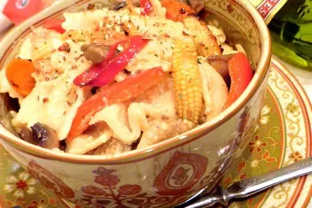 Паста farfalle с курицей карри в сливочном соусе: шаг 5