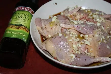 Самые вкусные перепелки в сливочном соусе с пармезаном: шаг 2