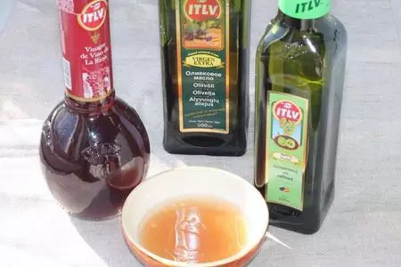 Салат из моркови, меда и орехов: шаг 3