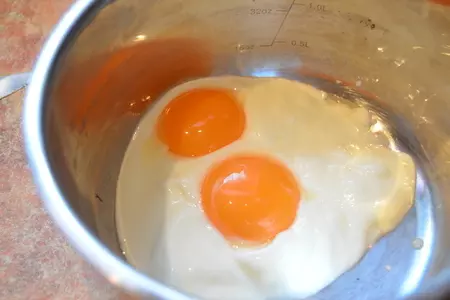 Простой салат из овощей с очень непростым соусом: шаг 1