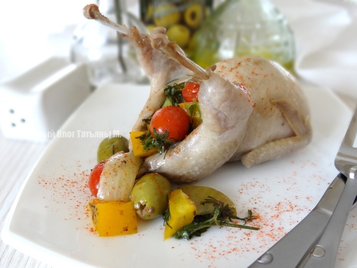 Перепелка, фаршированная овощами и оливками с ароматом шиповника на пару: шаг 7