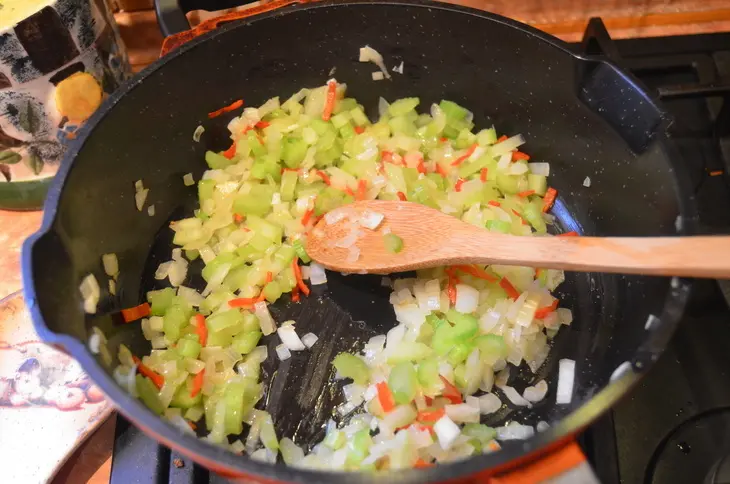 Рыбные ленивые голубцы с пекинской капустой в мультиварке: шаг 2