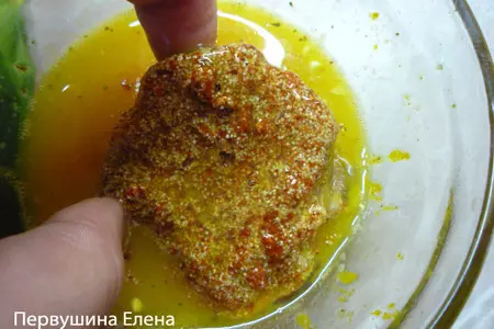 Язык, маринованный в соевом соусе и обжаренный в кляре из паприки: шаг 8