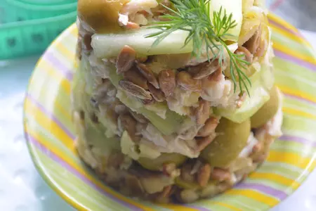 Салат с оливками и стеблями сельдерея: шаг 8