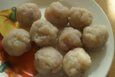 Салат с оливками и куриными фрикадельками: шаг 2