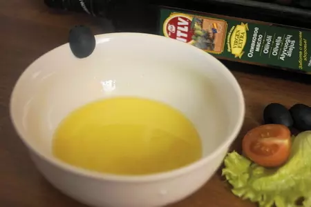 Салат с оливками и куриными фрикадельками: шаг 4