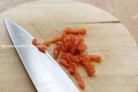 Свекольный салат с курагой и мандаринами: шаг 2