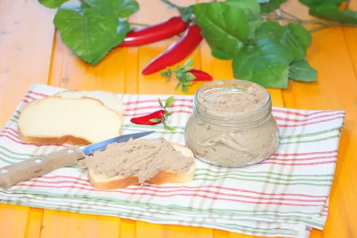 Паштет "шелковый" индюшино-печеночный с шампиньонами: шаг 6