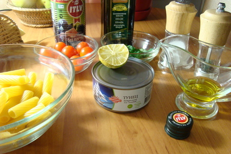 Салат с тунцом и tortiglioni.: шаг 1