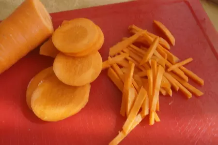 Салат из маринованной свеклы "цветочная клумба": шаг 3