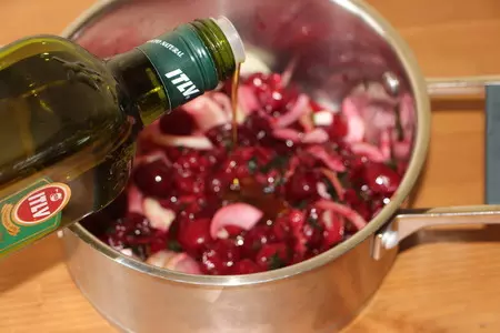 Грилованные стейки индейки, маринованные с вишней.: шаг 2