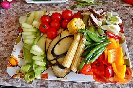 Свинина с овощами на мангале.: шаг 4