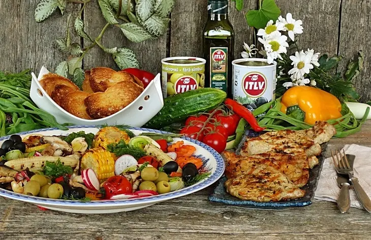 Свинина с овощами на мангале.: шаг 8