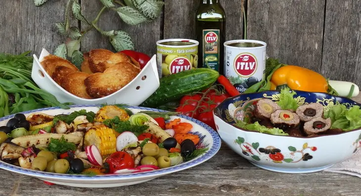 Фрикадельки, фаршированные оливками с овощами гриль.: шаг 9