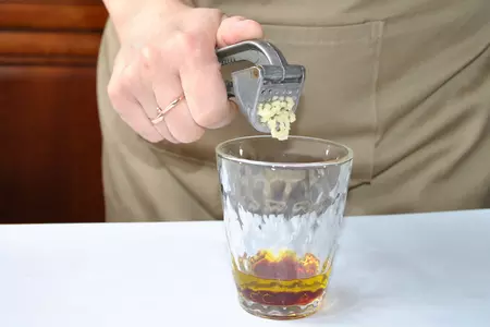 Закуска с тунцом и маслинами а-ля нисуаз в новом свете: шаг 3