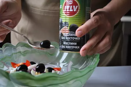 Закуска с тунцом и маслинами а-ля нисуаз в новом свете: шаг 8